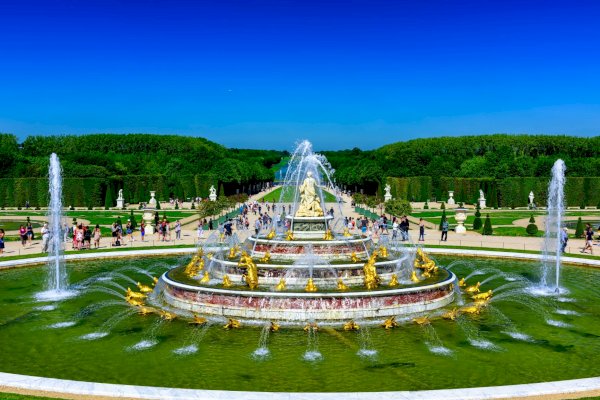 Ophorus Tours - Luxury Versailles Escape: Private Tour of the Palace & Gardens