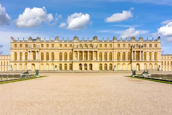 Skip-the-line: Versailles Palace Guided Tour in English