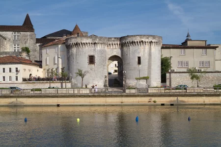 Explore Cognac's Secrets: Distillery Tours & Tastings from Bordeaux