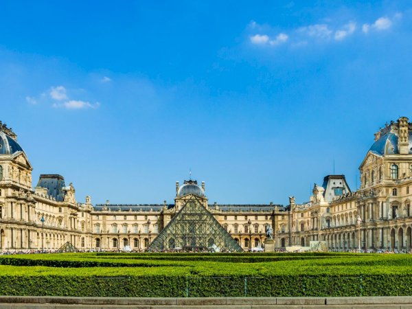 Ophorus Tours - Private Louvre Museum Guided Tour in English