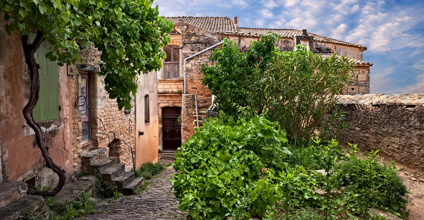 Ophorus Tours - Medieval Villages & Luberon Beauty: Private Shore Excursion 