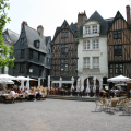 Return to Tours