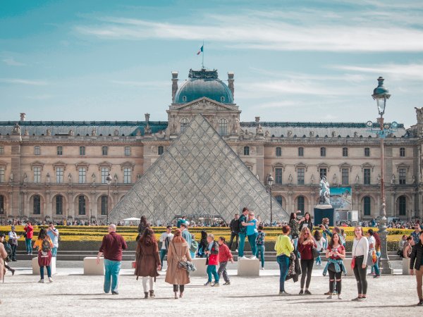 Ophorus Tours - Small Group Louvre Museum Greatest Masterpieces Guided Tour