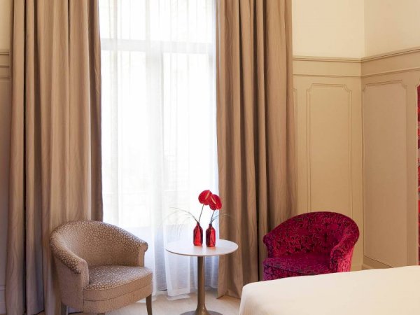 Ophorus Tours - Hotel du Luxembourg (Bayeux) - Hotel Océania Univers (Tours) - Hotel de Sèze (Bordeaux)