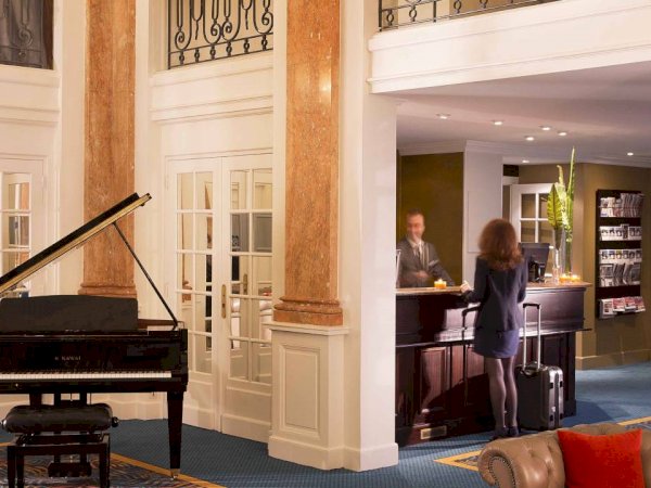 Ophorus Tours - Hotel du Luxembourg (Bayeux) - Hotel Océania Univers (Tours) - Hotel de Sèze (Bordeaux)