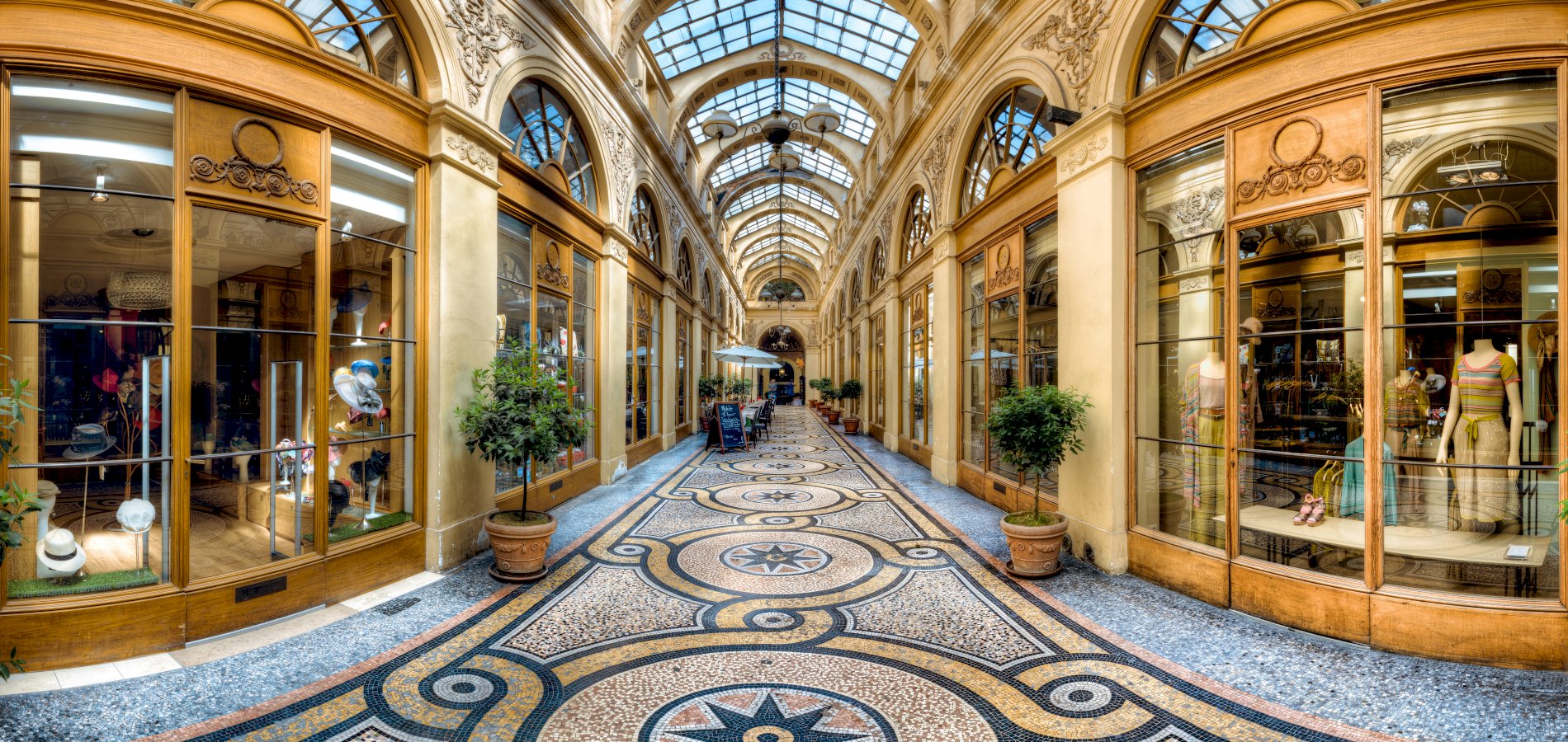 Ophorus Tours - 4-Day Small Group Paris Vacations Package - 3* Hotel