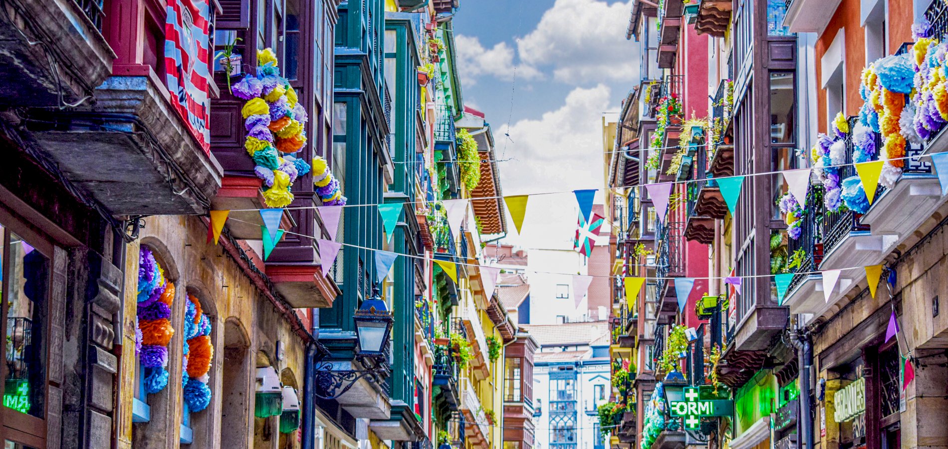 Ophorus Tours - 7-Day Private Bordeaux to San Sebastian Package - 4* Hotel