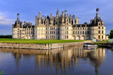 Ophorus Tours - Chenonceau & Chambord Castles: A Royal Journey Through History