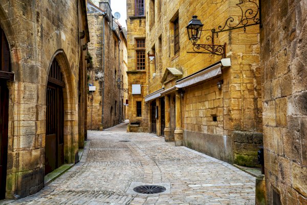 Ophorus Tours - 5-Day Private Dordogne Travel Package - 3* Hotel