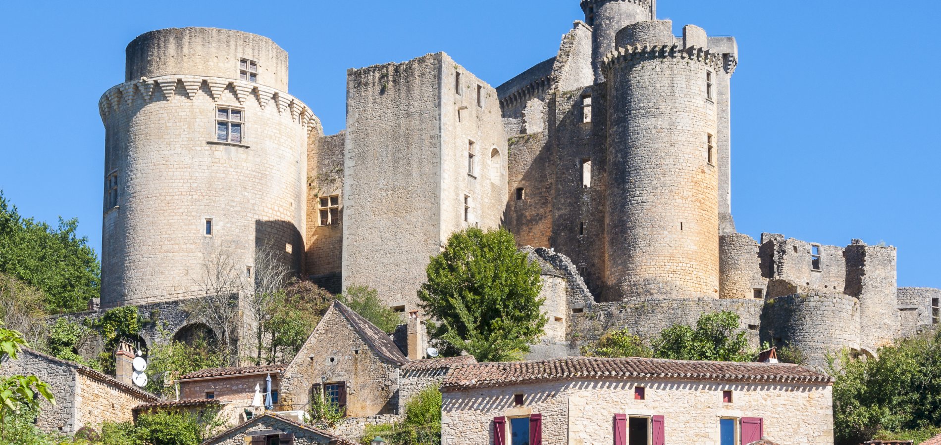 Ophorus Tours - Secrets of Bonaguil Castle & Malbec Wines: Private Tour from Sarlat