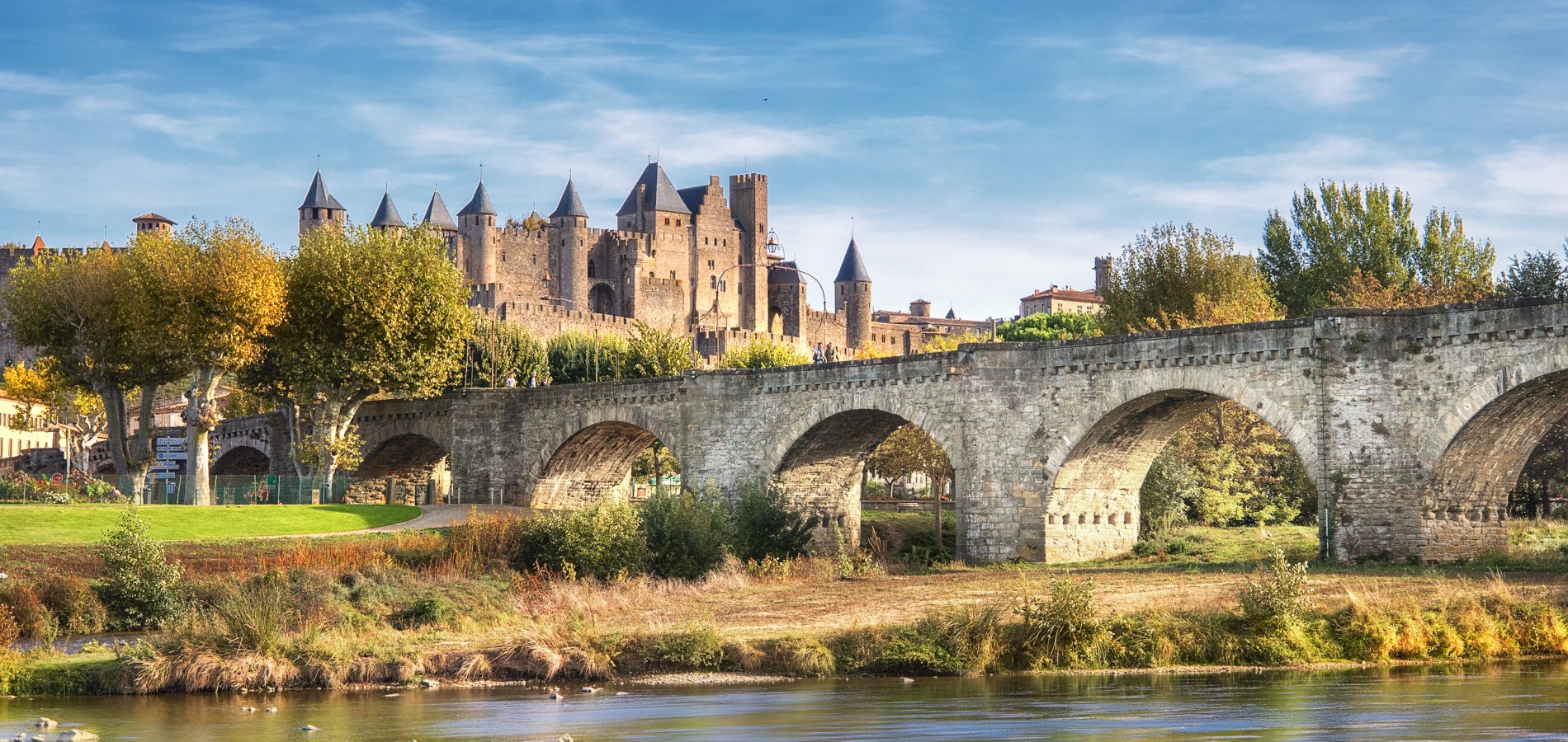 Ophorus Tours - Beyond the Walls: Unveiling Carcassonne on a Private Tour