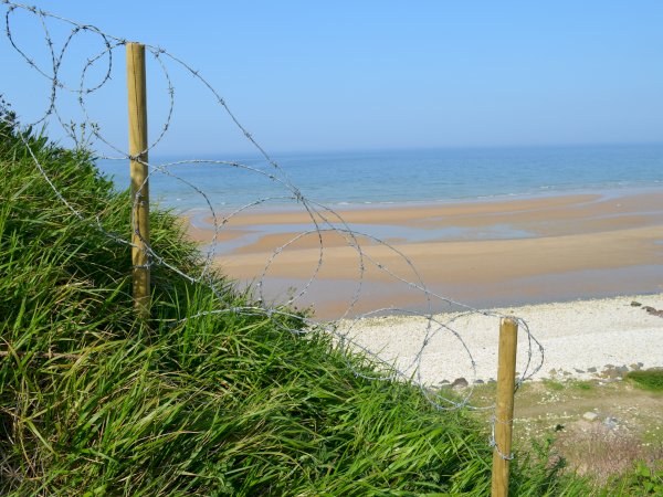 Ophorus Tours - Helicopter Tour from Paris to Normandy D-Day landing beaches
