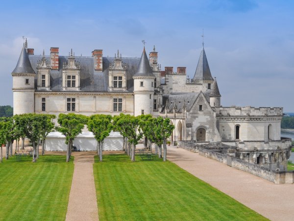 Ophorus Tours - Bayeux Private Transfer to Amboise